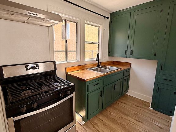 5th image of 1520 Menlo Ave #533348A5C