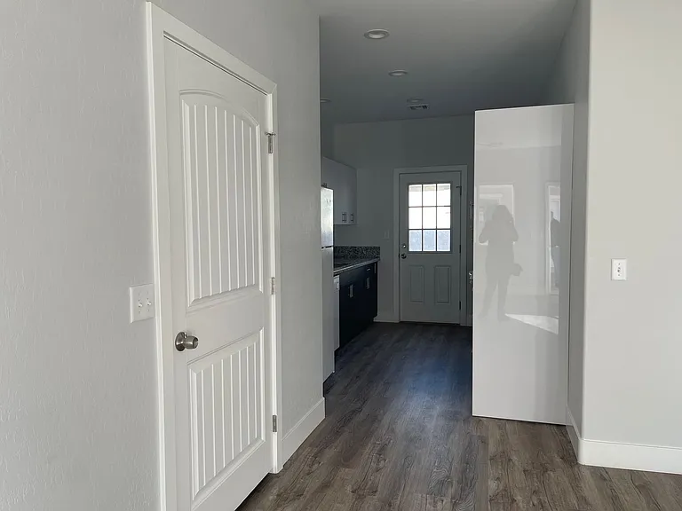 1420 S Ogallala St #3 — Photo 6