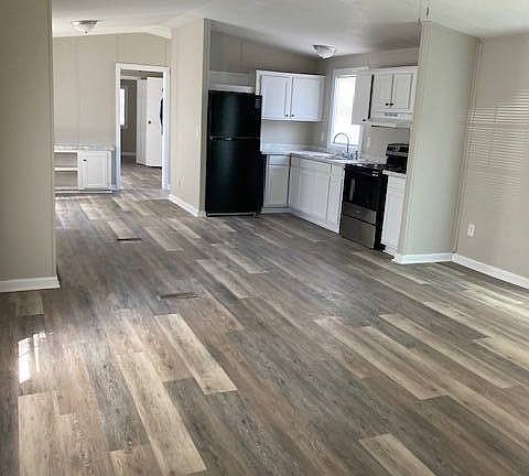 2nd image of 1720 Hurricane Rd #93