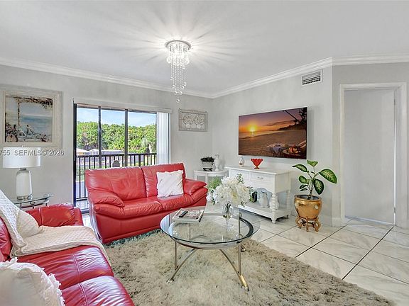 5th image of 588 Trace Cir APT 211
