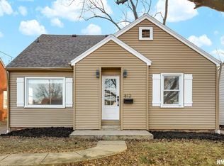 812 E Seneca Pl, Peoria, IL 61603