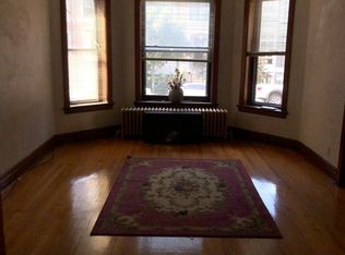 3741 N Wayne Ave #1F, Chicago, IL 60613