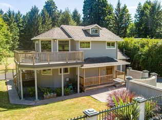 2548 Golf Course Rd, Bayside, CA 95524