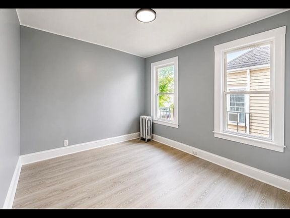 5th image of 47 Eckert Ave #2L