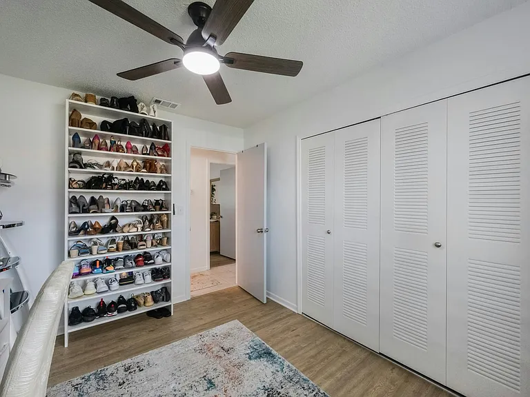 8214 Denise Dr — Photo 19