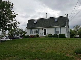 34 Charlene Ave, Westerly, RI 02891