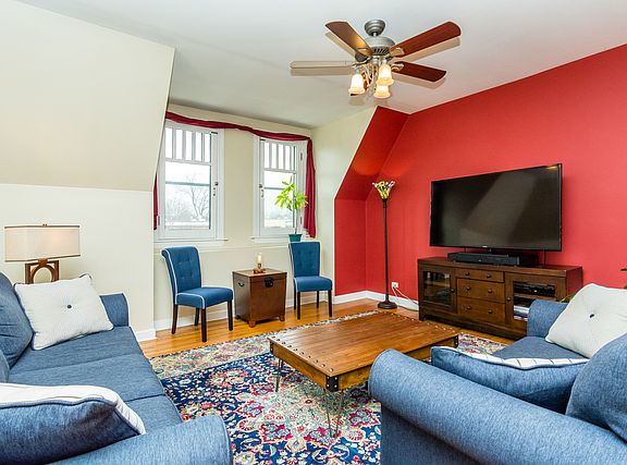 5th image of 713 Washington Blvd APT 3W