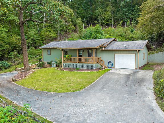 4th image of 95 Parkview Ln