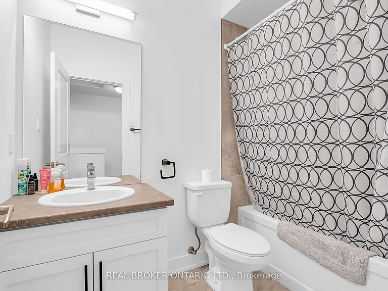 17 Centre St #311 — Photo 34