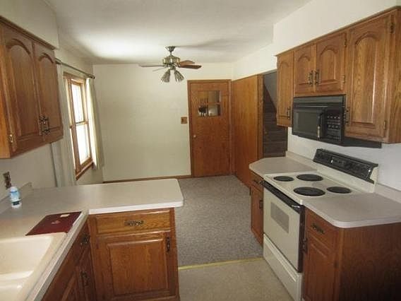 4th image of 12326 W Grange Ave