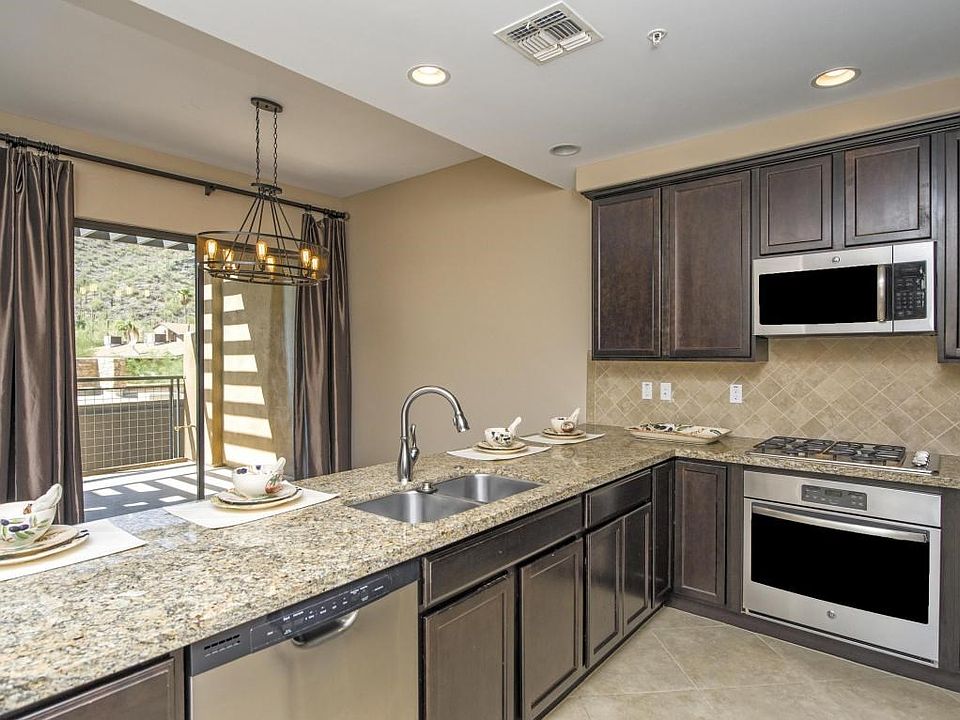 007_Kitchen View