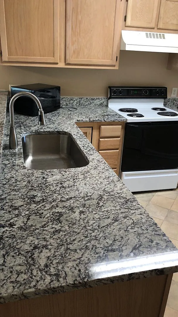 Building Photo - 493 White River Dr #28E