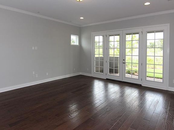 5th image of 514 Windy Pine Way