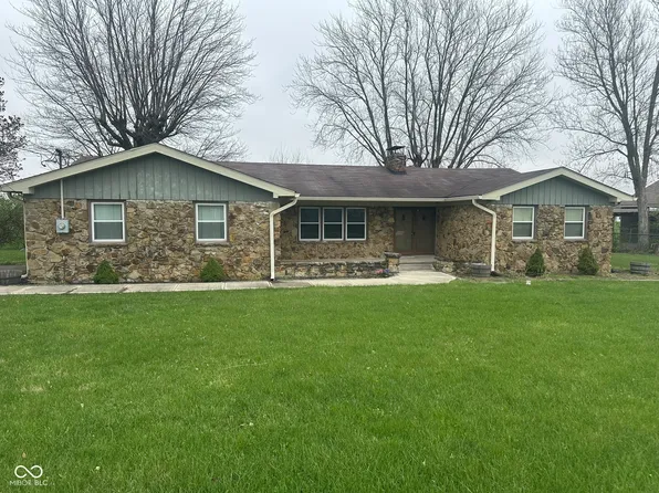 1639 N Buck Creek Rd, Greenfield, IN 46140