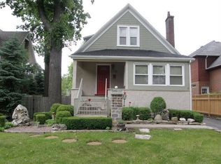 879 Willow Rd, Winnetka, IL 60093