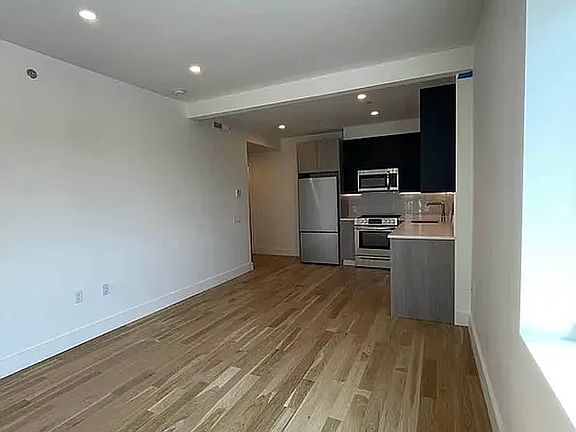 3rd image of 577 3rd Ave #5B