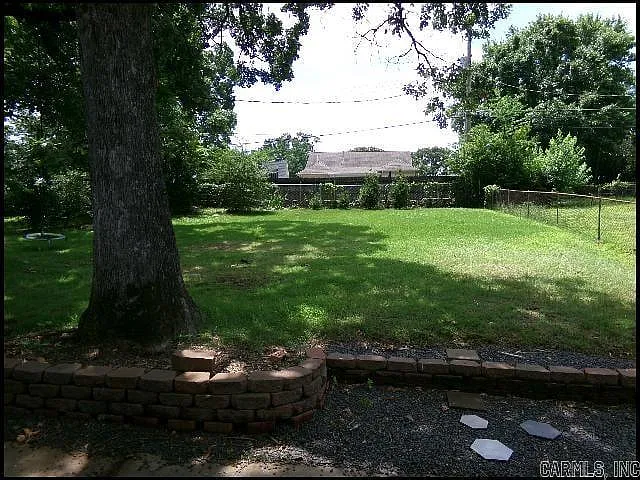 134 Sheridan Rd — Photo 22