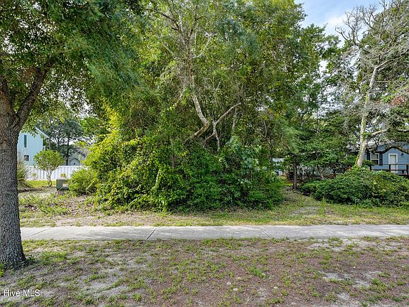 5th image of 505 W Oak Island Drive LOT 2