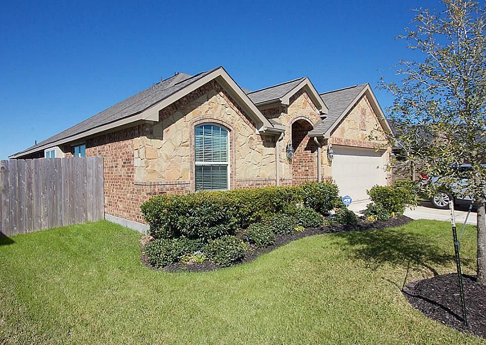 1st image of 2014 Cobble Meadow Ln