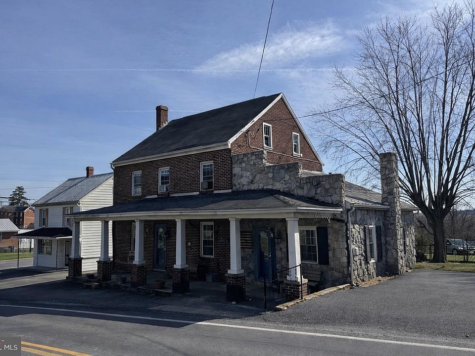 2nd image of 7844 Mentzer Gap Rd