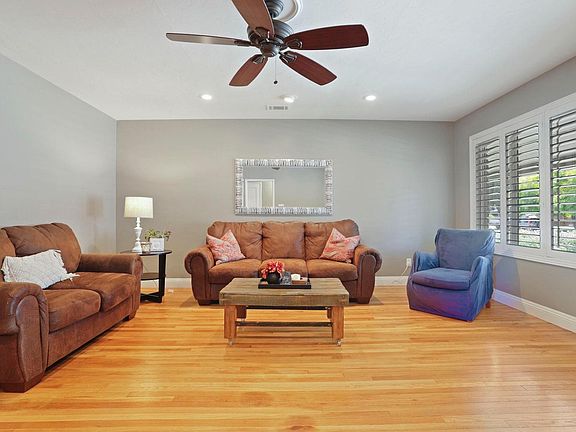 5th image of 2136 N Orange St