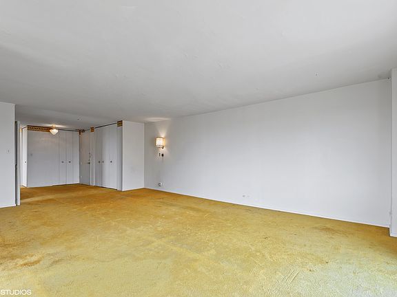 5th image of 6833 N Kedzie Ave APT 616