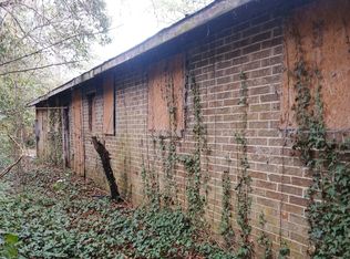 1215 Hawkinsville Ave, Macon, GA 31217