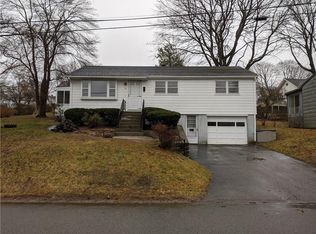 32 Spring St, Westerly, RI 02891