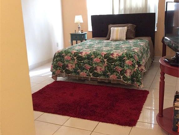 5th image of 3000 E Sunrise Lakes Dr #407