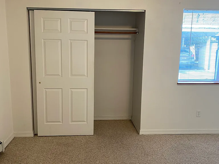 3725 Stephens Ave — Photo 21