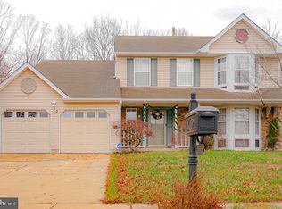 37 Annapolis Dr, Sicklerville, NJ 08081
