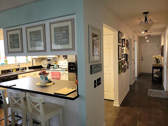 Kitchen/hallway