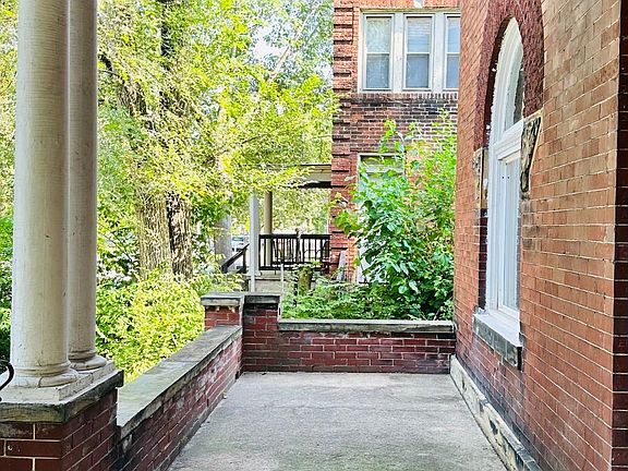 4th image of 2036 N 4th St