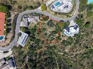 1570 Glen Oaks Blvd #81, Pasadena, CA 91105