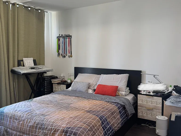 10 Park Lawn Rd #2310 — Photo 4