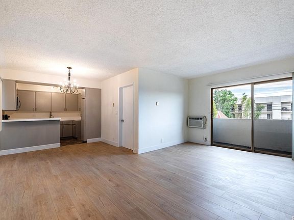 3rd image of 1025 E Lomita Ave APT 9