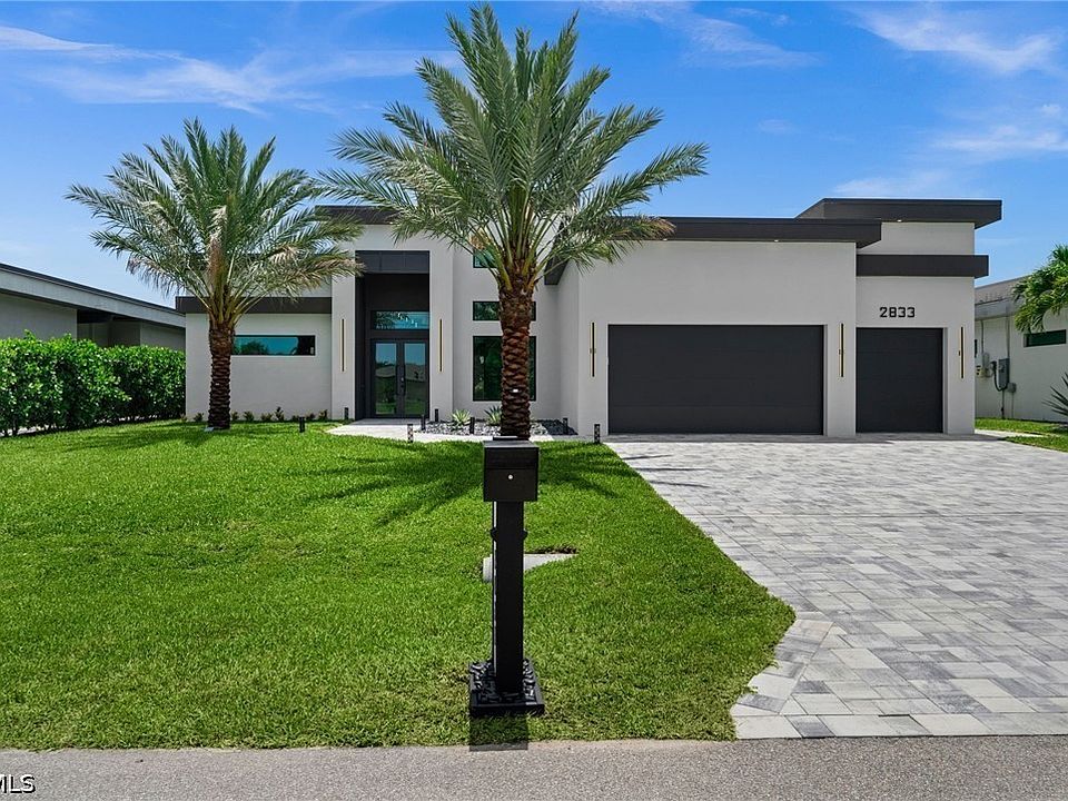 1st image of 2833 SW 17th Place Cpe
