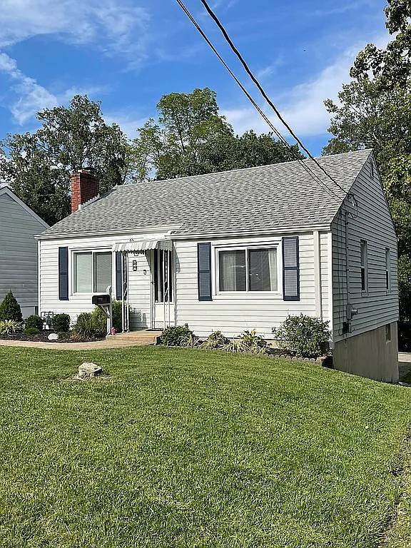 422 Hallam Ave photo 1