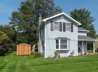 1863 Ridge Rd, Ontario, NY 14519