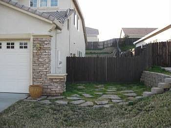 2nd image of 4321 Lakebreeze Dr