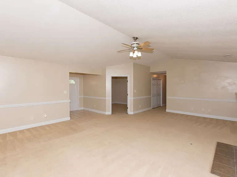 214 Lee Rogers Rd — Photo 10