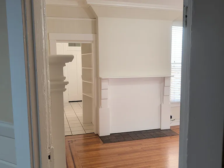 1449 Washington St #7 — Photo 2