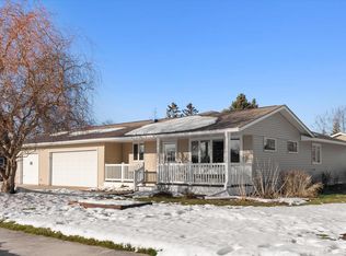 1116 Zuider Ln, Oostburg, WI 53070