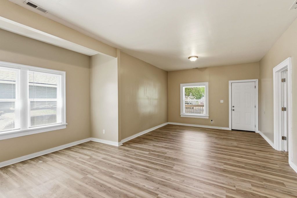 1530 S Waco Ave, Wichita, KS - View 4