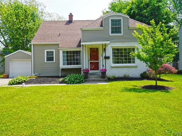 302 Lamarck Dr, Amherst, NY 14226