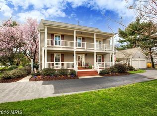 6610 Forsythia St, Springfield, VA 22150