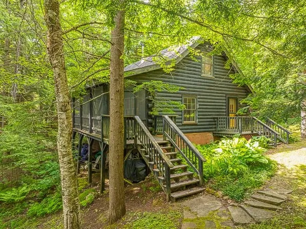 581 Columbian Rd, Cranberry Lake, NY 12927
