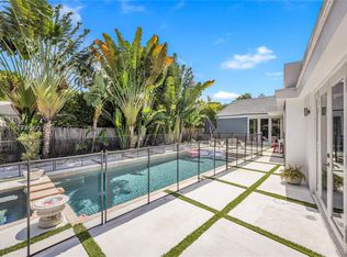 4975 Delaware Ave, Miami Beach, FL 33140