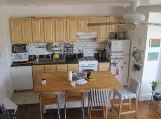752 S Marshall St FLOOR 3, Philadelphia, PA 19147