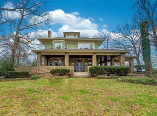 3015 Avenham Ave SW, Roanoke, VA 24014